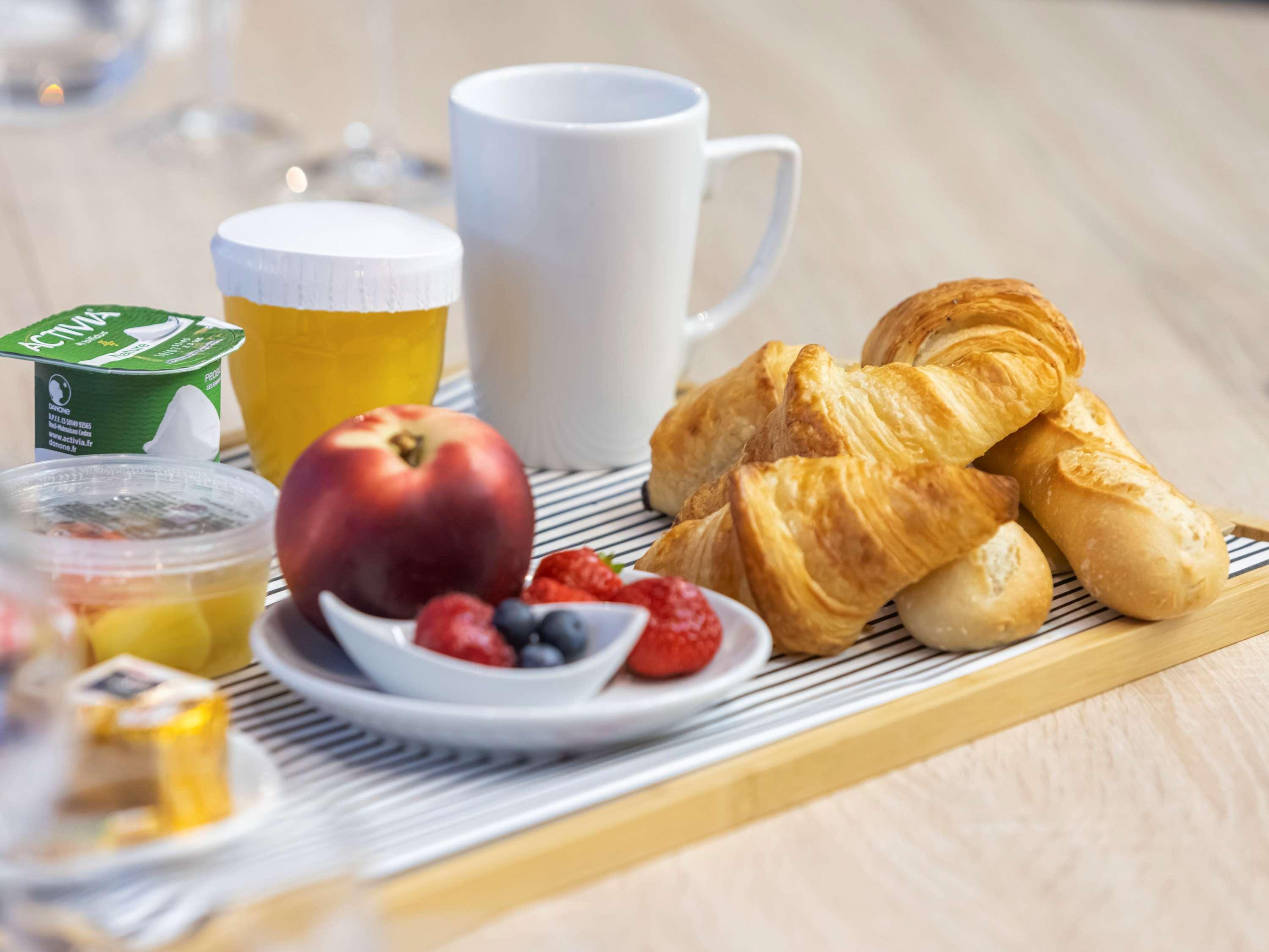 Mercure Paris Massy Gare Tgv Esterno foto